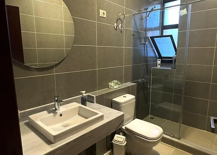 مستقله للإيجار فى ازها العين السخنه Villa