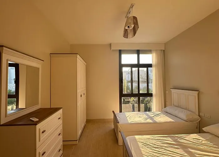 مستقله للإيجار فى ازها العين السخنه Villa Ain Sukhna